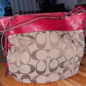 EUC Coach Zoe Red/Tan Jacquard Signature Shoulder Bag